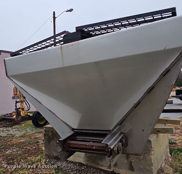 image for item NP9204 Warren E/AC2420A-10  spreader