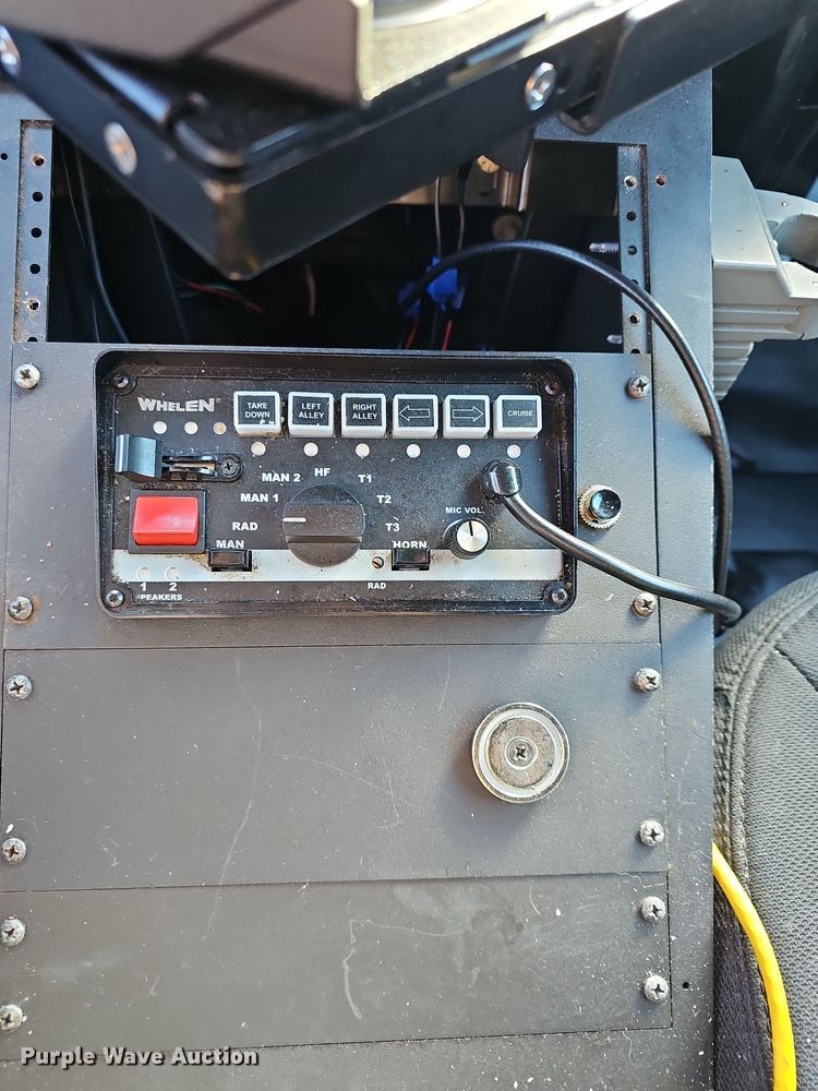 image for item NP9224 2015 Ford Explorer Police  SUV