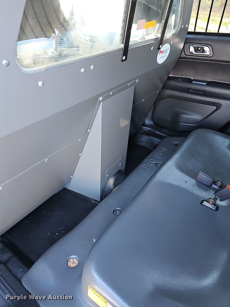 image for item NP9224 2015 Ford Explorer Police  SUV