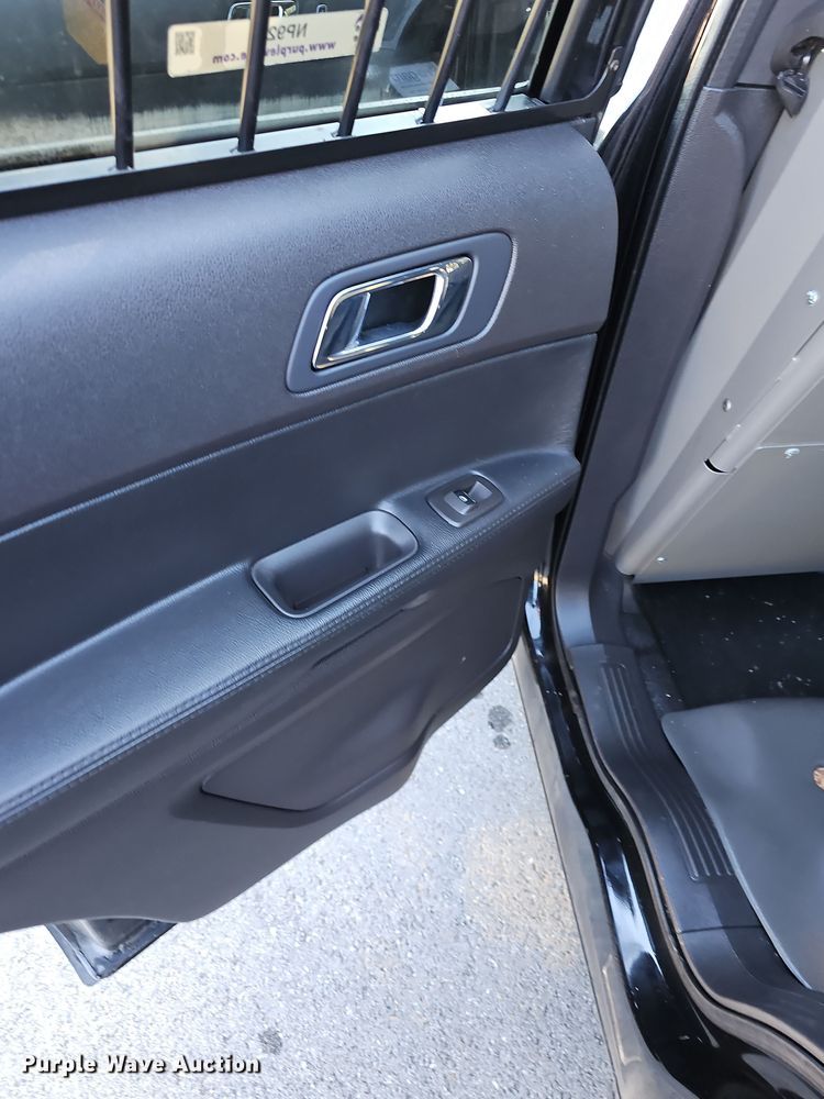 image for item NP9224 2015 Ford Explorer Police  SUV
