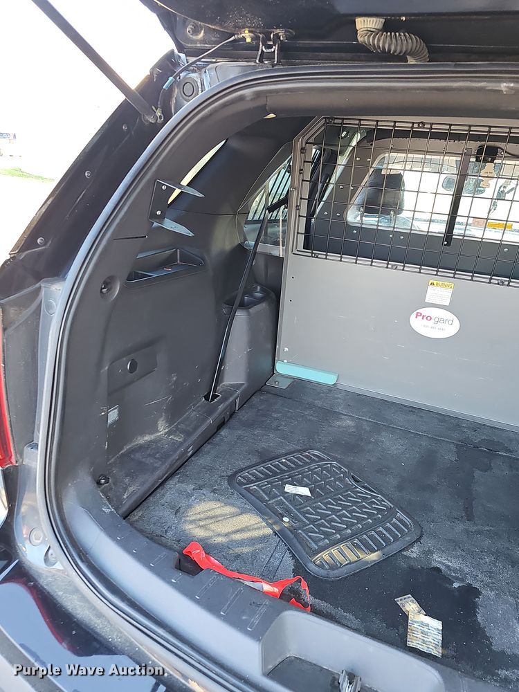 image for item NP9224 2015 Ford Explorer Police  SUV