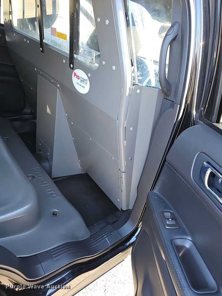 image for item NP9224 2015 Ford Explorer Police  SUV