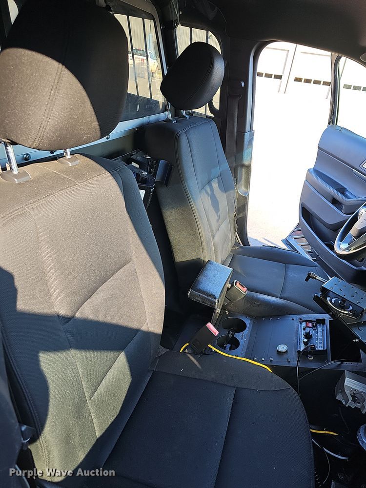 image for item NP9224 2015 Ford Explorer Police  SUV