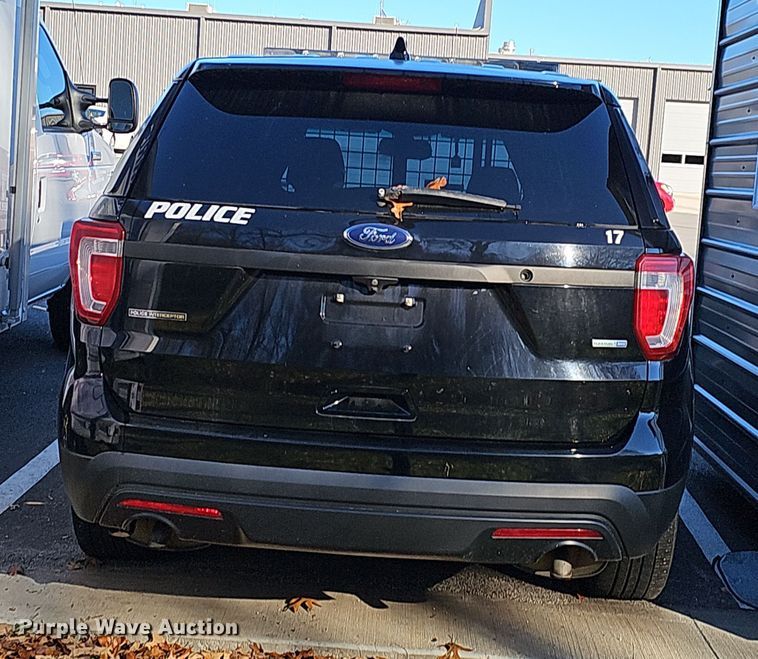 image for item NP9225 2016 Ford Explorer Police Interceptor  SUV