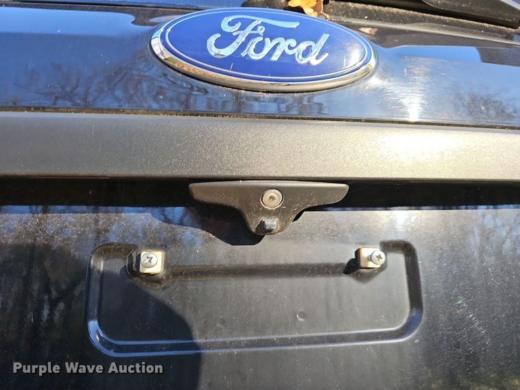 image for item NP9225 2016 Ford Explorer Police Interceptor  SUV