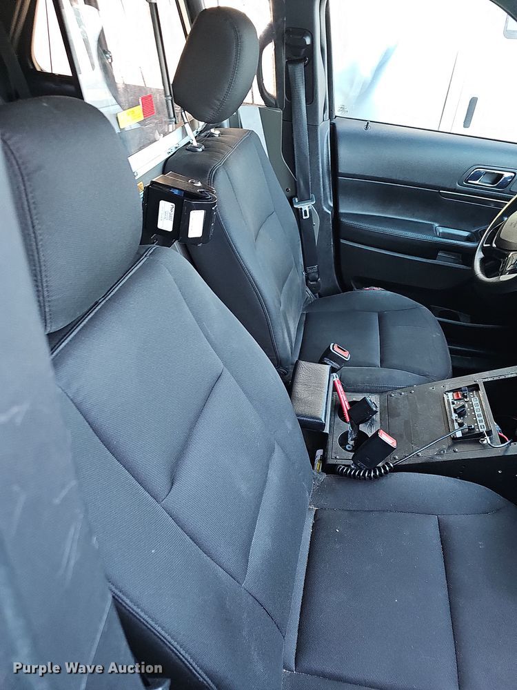 image for item NP9225 2016 Ford Explorer Police Interceptor  SUV