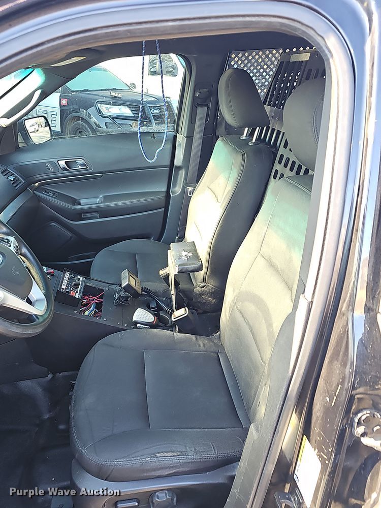image for item NP9226 2015 Ford Explorer Police Interceptor  SUV