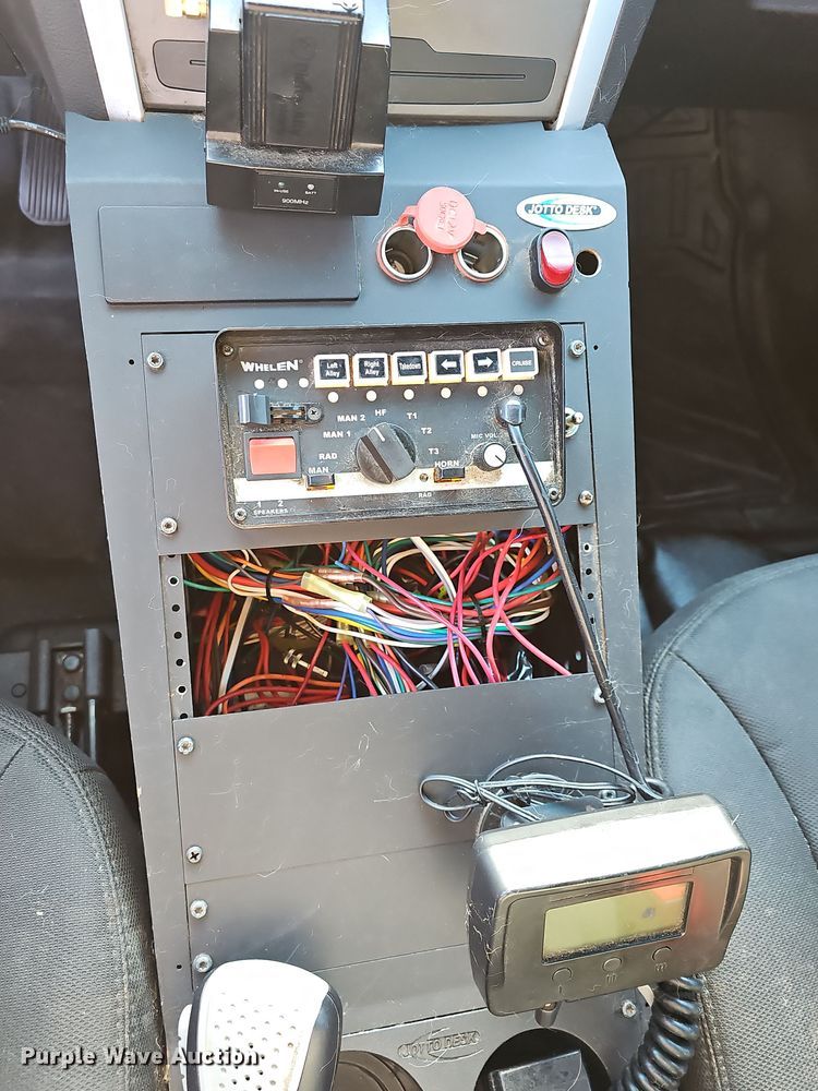 image for item NP9226 2015 Ford Explorer Police Interceptor  SUV