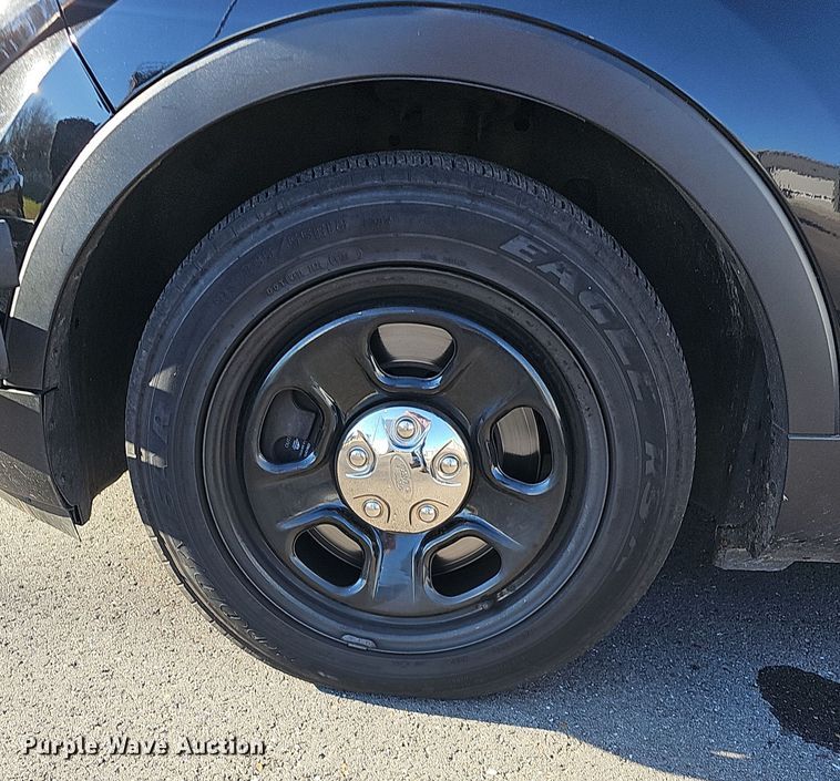 image for item NP9226 2015 Ford Explorer Police Interceptor  SUV