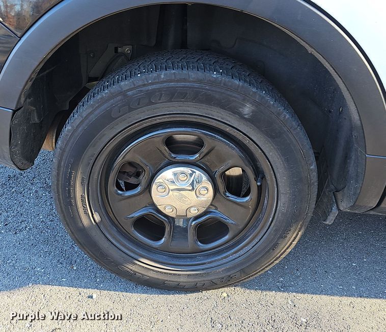 image for item NP9226 2015 Ford Explorer Police Interceptor  SUV