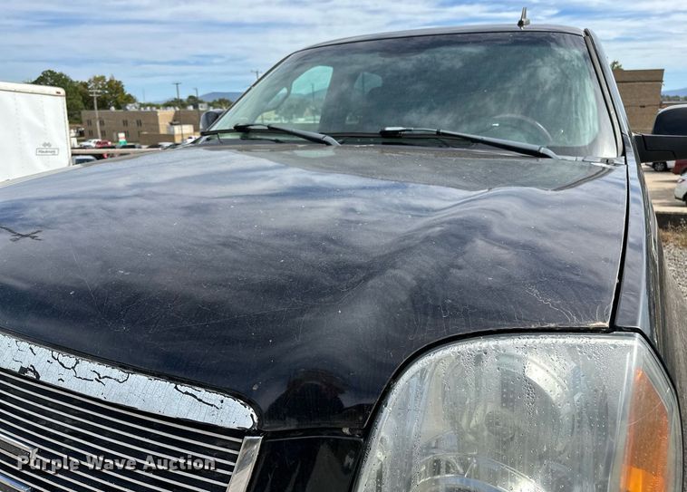 image for item NQ9465 2007 GMC Yukon SUV