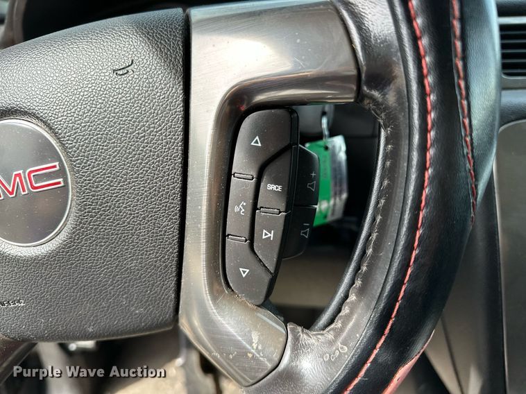 image for item NQ9465 2007 GMC Yukon SUV