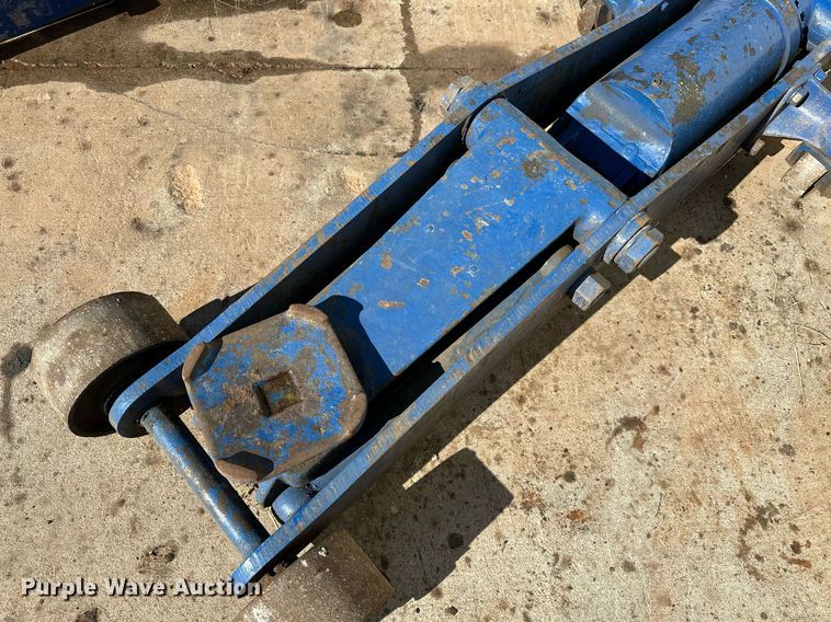 image for item NQ9515 (2) AC Delco floor jacks