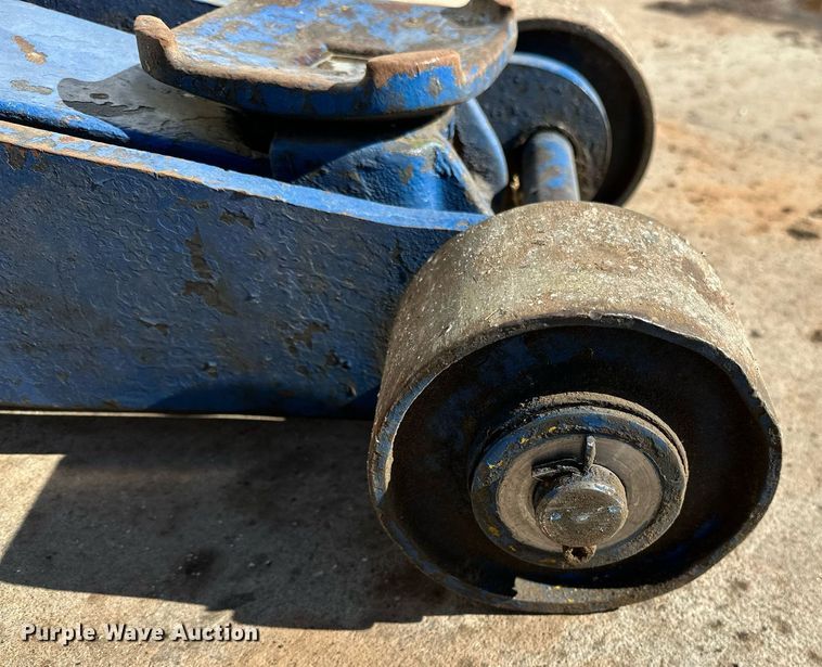 image for item NQ9515 (2) AC Delco floor jacks