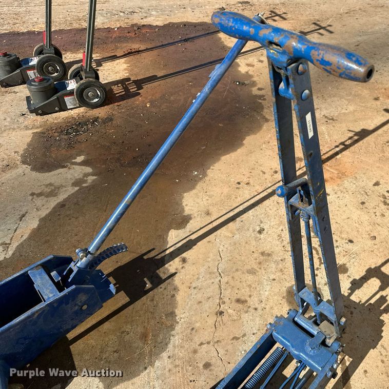 image for item NQ9515 (2) AC Delco floor jacks