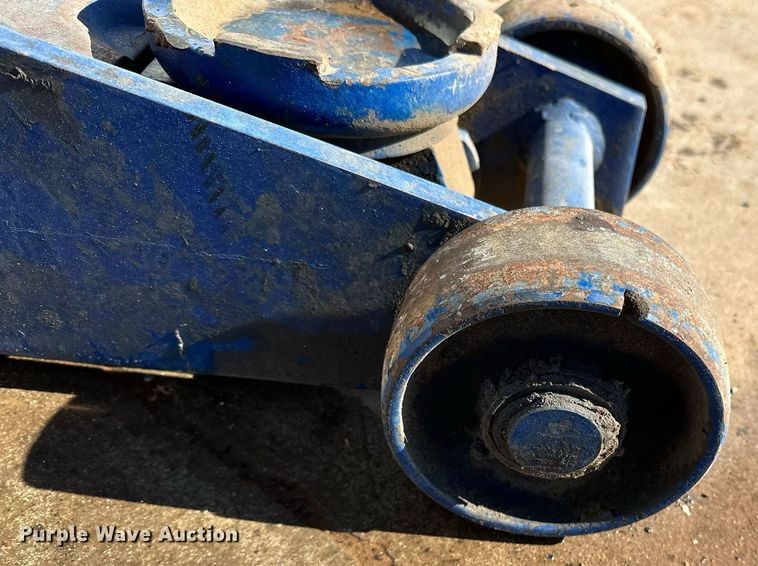 image for item NQ9515 (2) AC Delco floor jacks