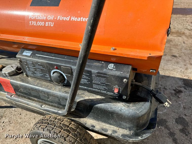 image for item NQ9516 Dayton 3VE51E  heater