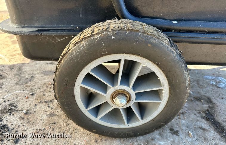 image for item NQ9516 Dayton 3VE51E  heater