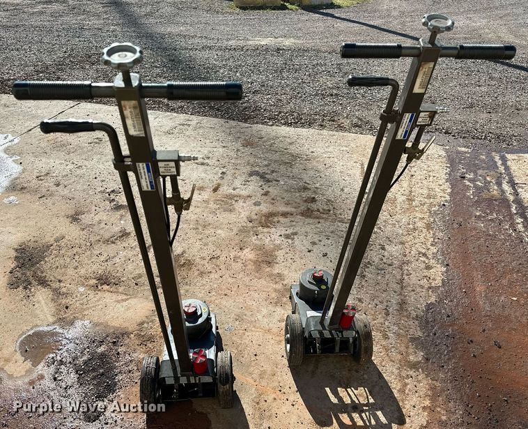 image for item NQ9517 (2) Gray TSL-50 floor jacks