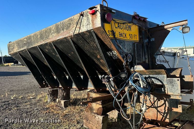 image for item NQ9518 Spreader