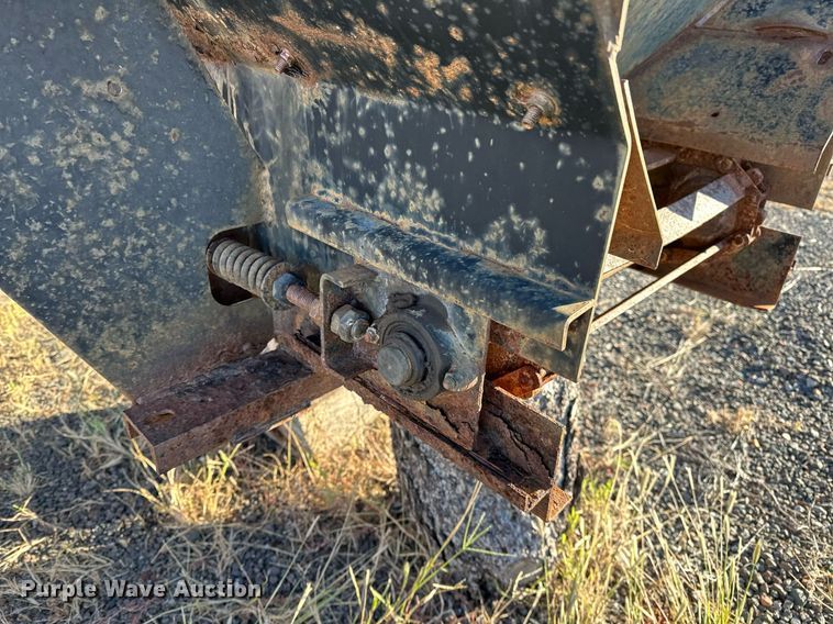 image for item NQ9518 Spreader