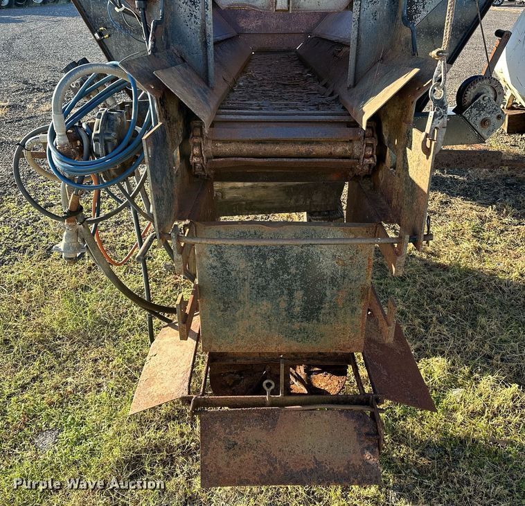 image for item NQ9518 Spreader