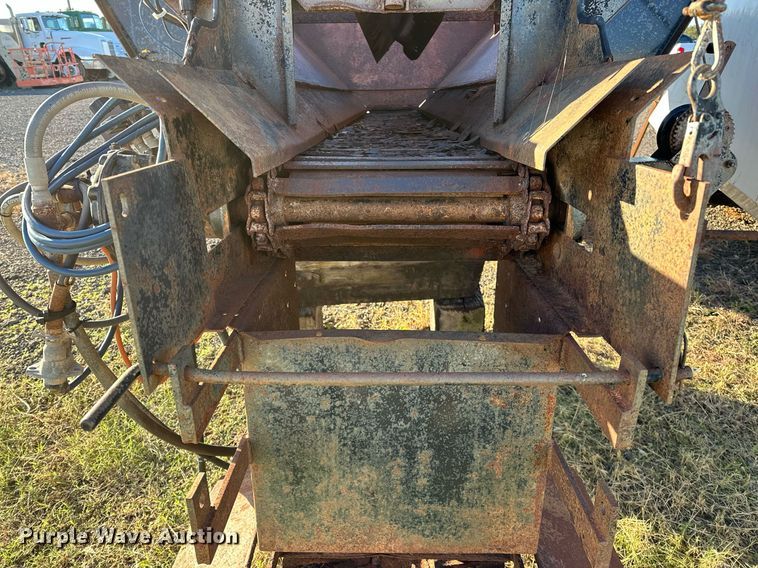 image for item NQ9518 Spreader