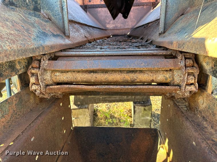 image for item NQ9518 Spreader