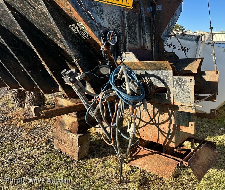 image for item NQ9518 Spreader