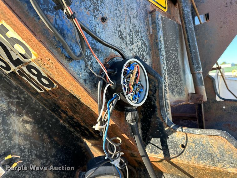 image for item NQ9518 Spreader