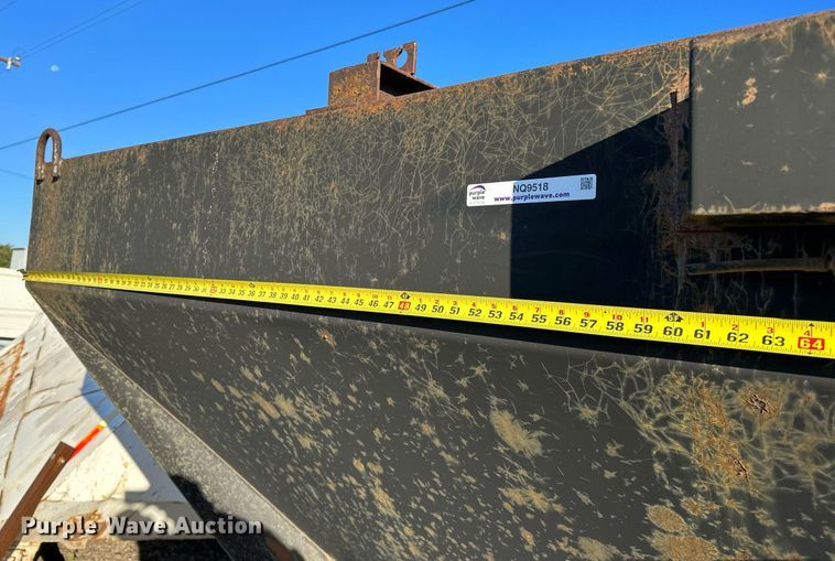 image for item NQ9518 Spreader