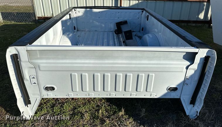 image for item NQ9519 Ford  pickup truck bed