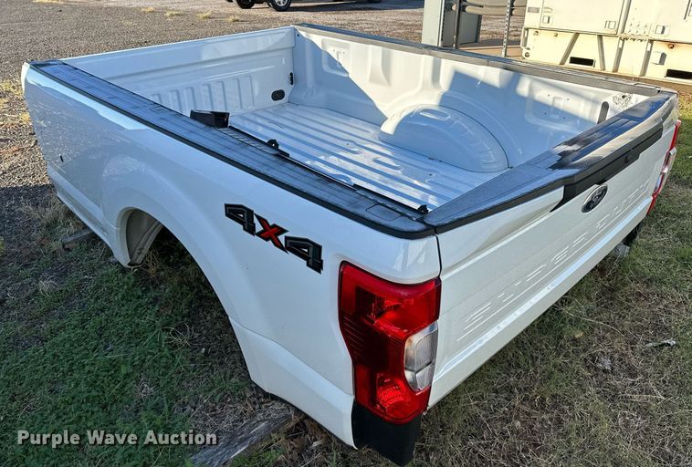image for item NQ9519 Ford  pickup truck bed