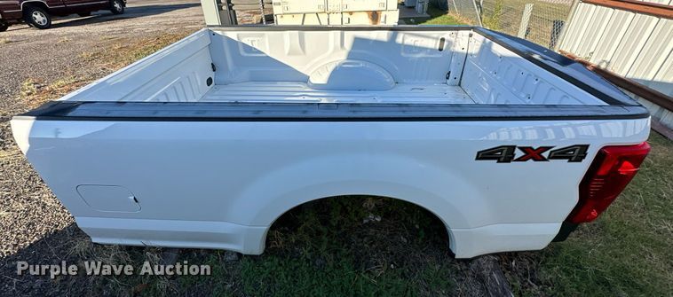 image for item NQ9519 Ford  pickup truck bed