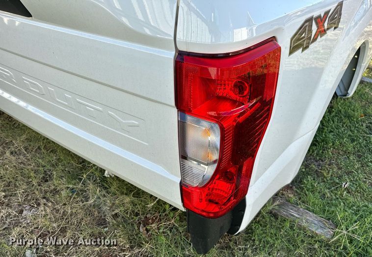 image for item NQ9519 Ford  pickup truck bed