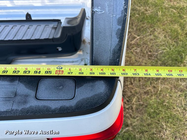 image for item NQ9519 Ford  pickup truck bed