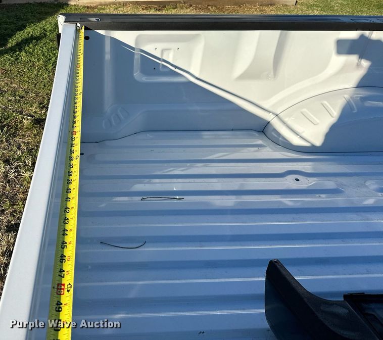 image for item NQ9519 Ford  pickup truck bed