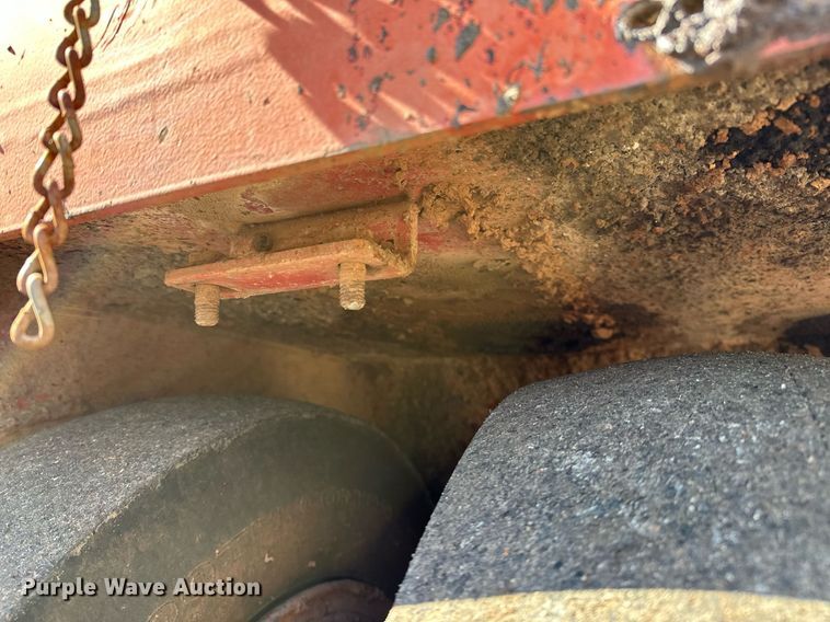 image for item NQ9520 1998 Dynapac CP132  pneumatic roller