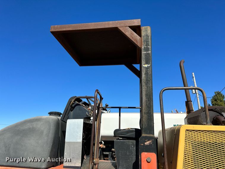 image for item NQ9520 1998 Dynapac CP132  pneumatic roller