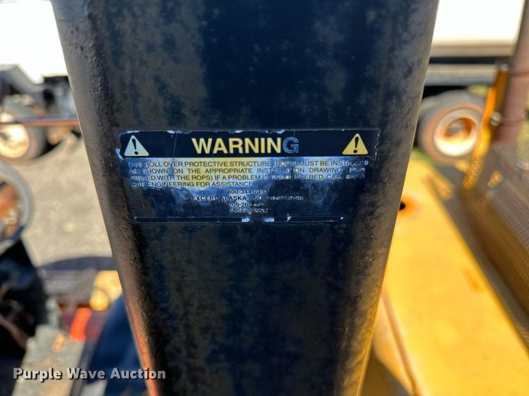 image for item NQ9520 1998 Dynapac CP132  pneumatic roller