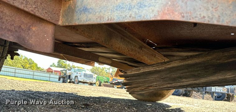 image for item NQ9521 Shop built utility trailer