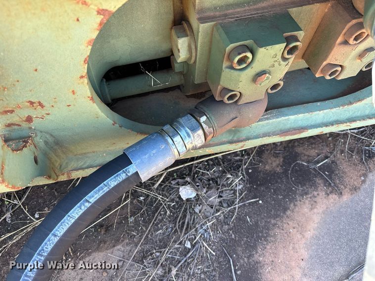 image for item NQ9523 2001 Central Fabricators 330  breaker