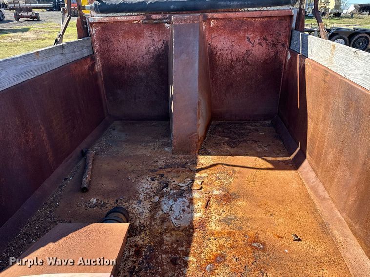 image for item NQ9525 Dump bed