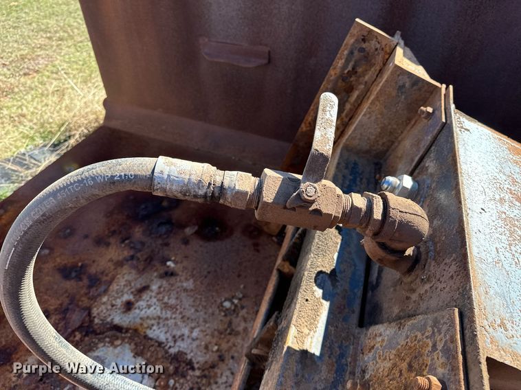 image for item NQ9525 Dump bed