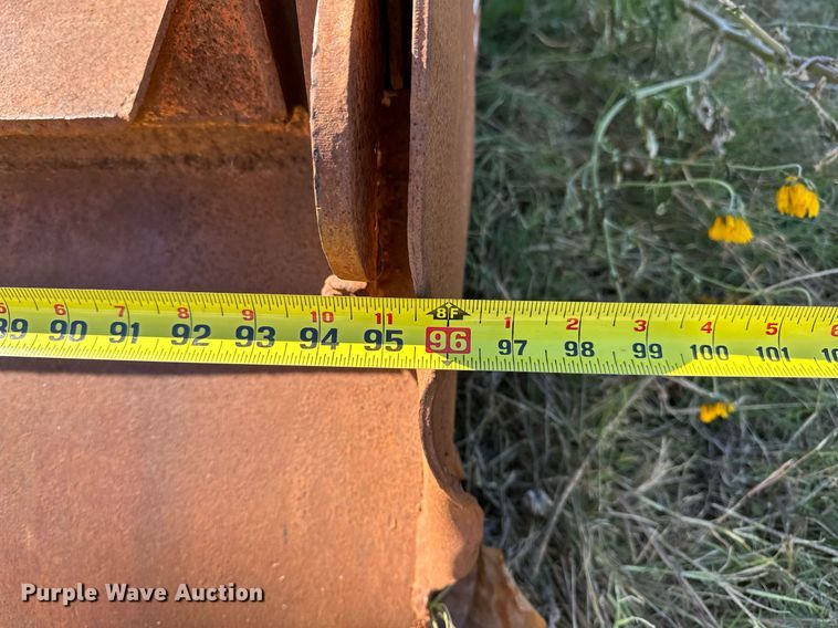 image for item NQ9525 Dump bed