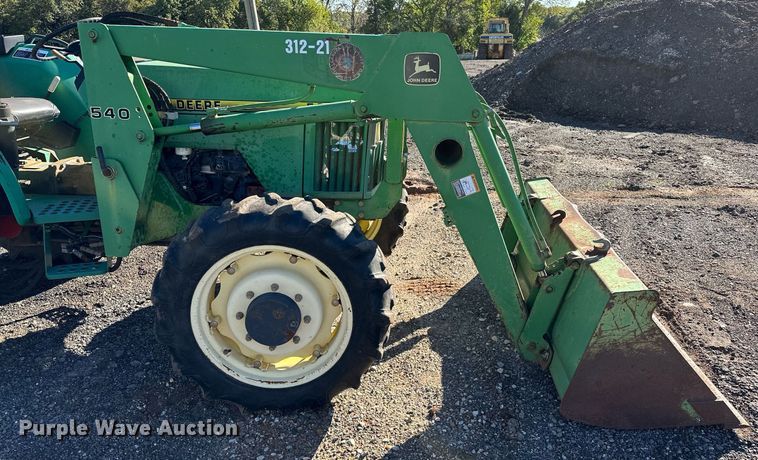 image for item NQ9527 1996 John Deere 5300  MFWD tractor