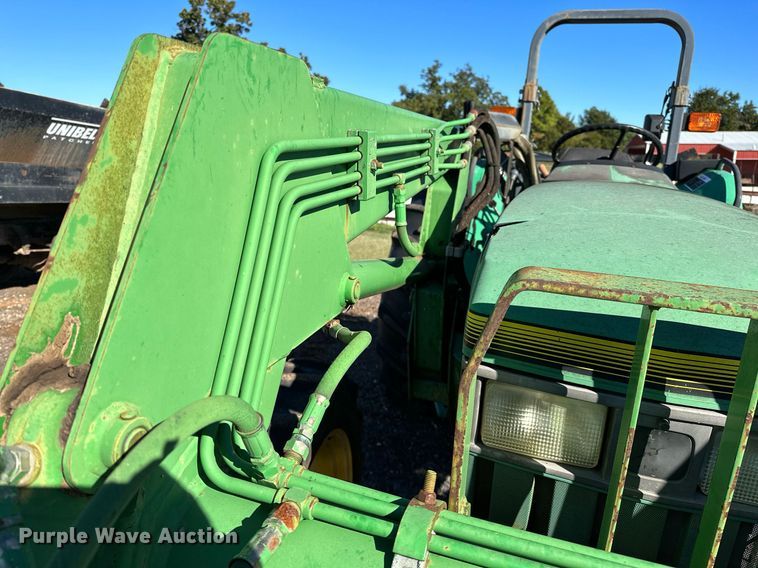 image for item NQ9527 1996 John Deere 5300  MFWD tractor