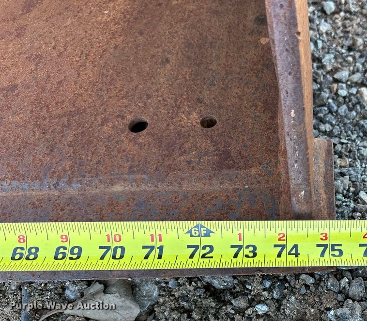 image for item NQ9527 1996 John Deere 5300  MFWD tractor