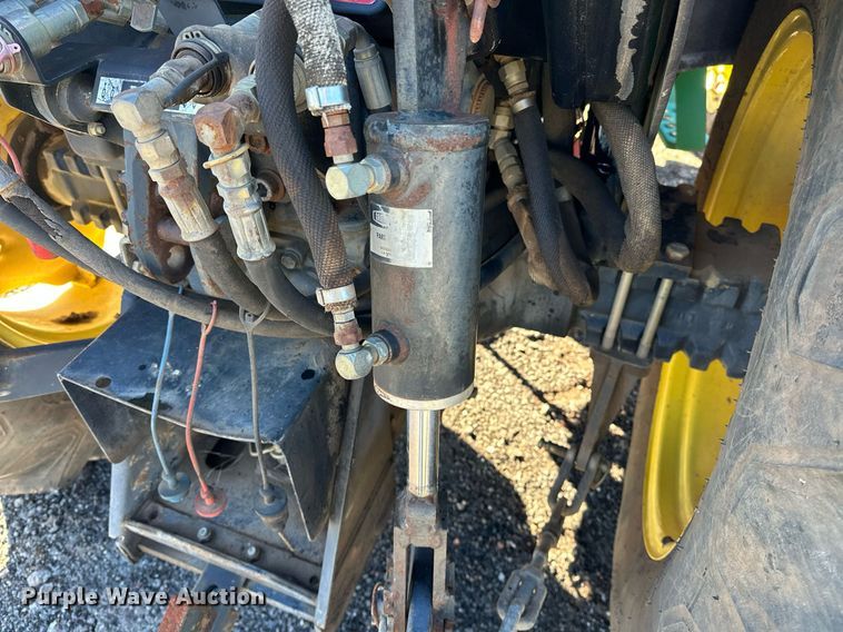 image for item NQ9527 1996 John Deere 5300  MFWD tractor