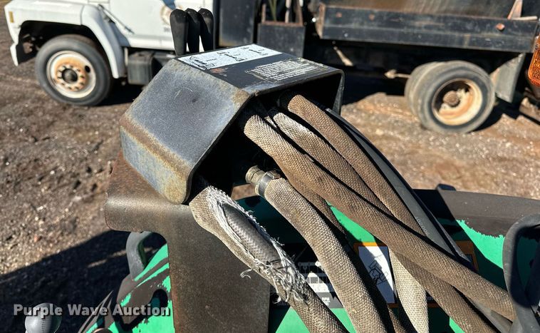 image for item NQ9527 1996 John Deere 5300  MFWD tractor